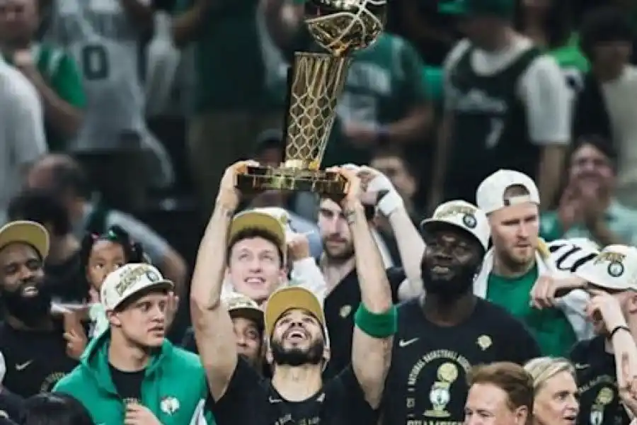 Los Boston Celtics están a la venta tras ganar título de la NBA