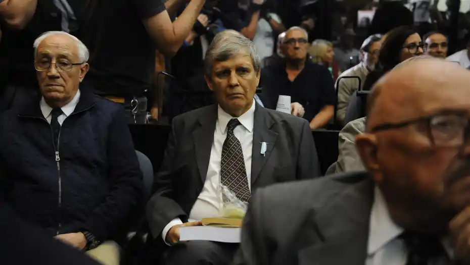 Astiz en la lista de detenidos que tendrían que tener prisión domiciliaria