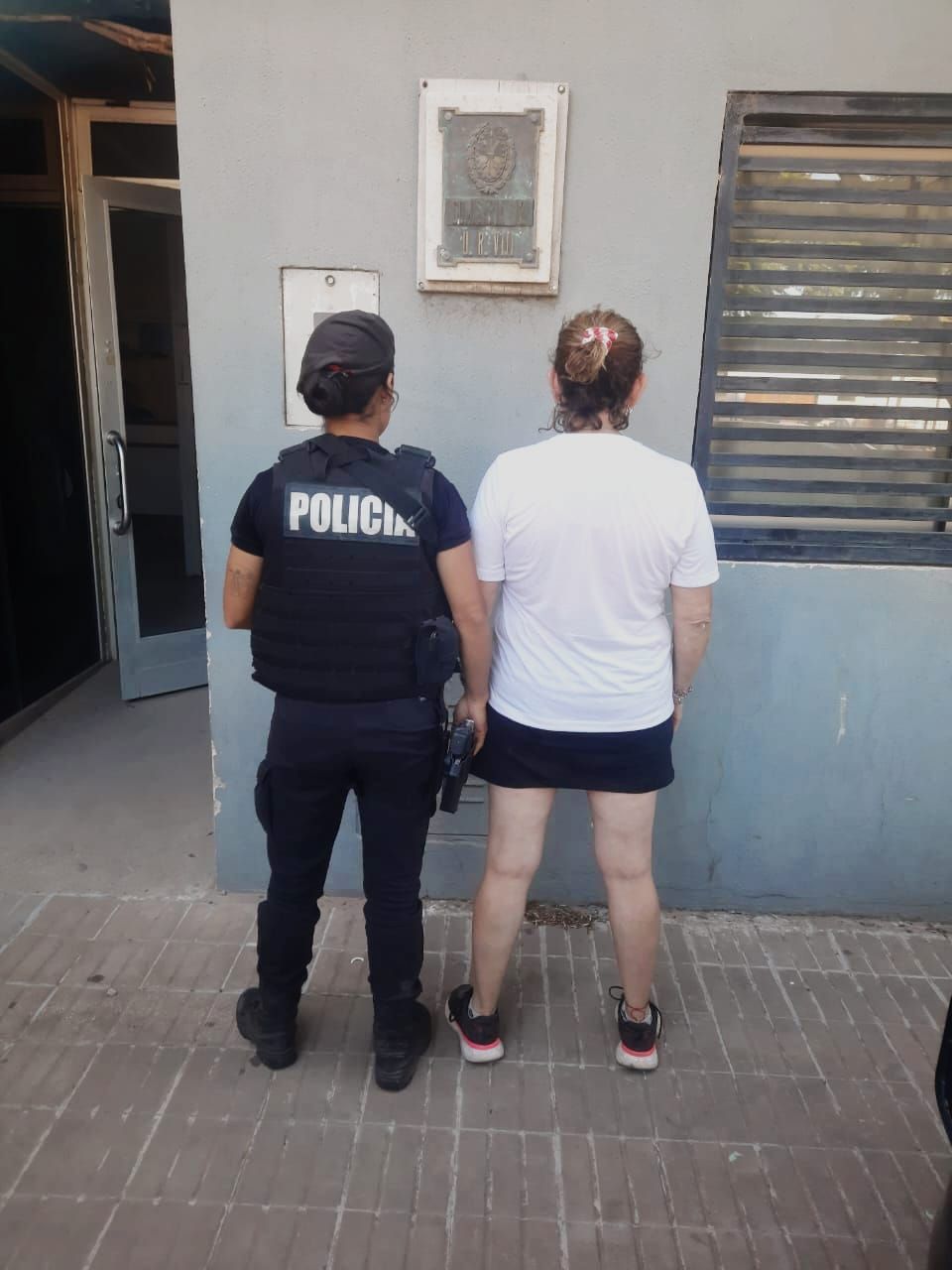La mujer fue trasladada a sede de la Comisaría 12.