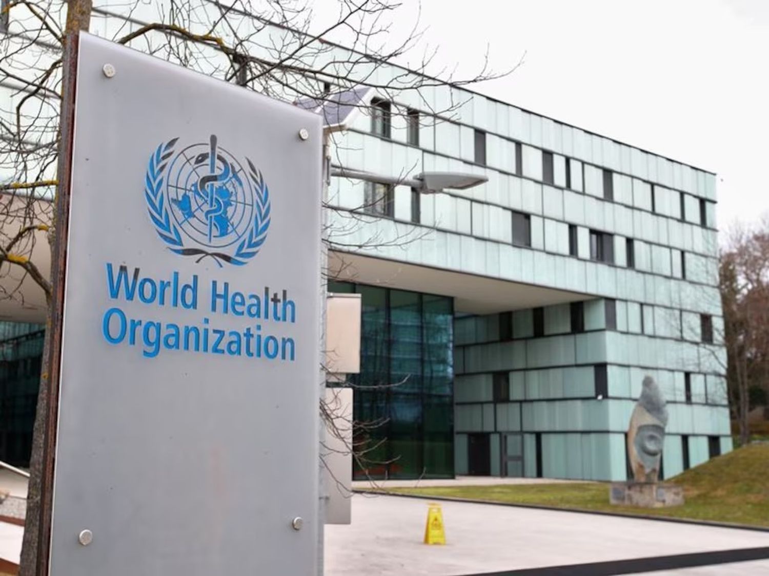 Kreplak consideró que la decisión del Gobierno “retrasa el lugar de la salud argentina en el mundo”.