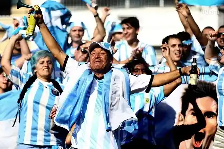 Vídeo: "Brasil, decime qué se siente", el nuevo hit de la hinchada argentina