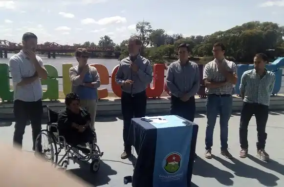 Piaggio firmó la licitación para la construcción del primer Parque Solar de la ciudad