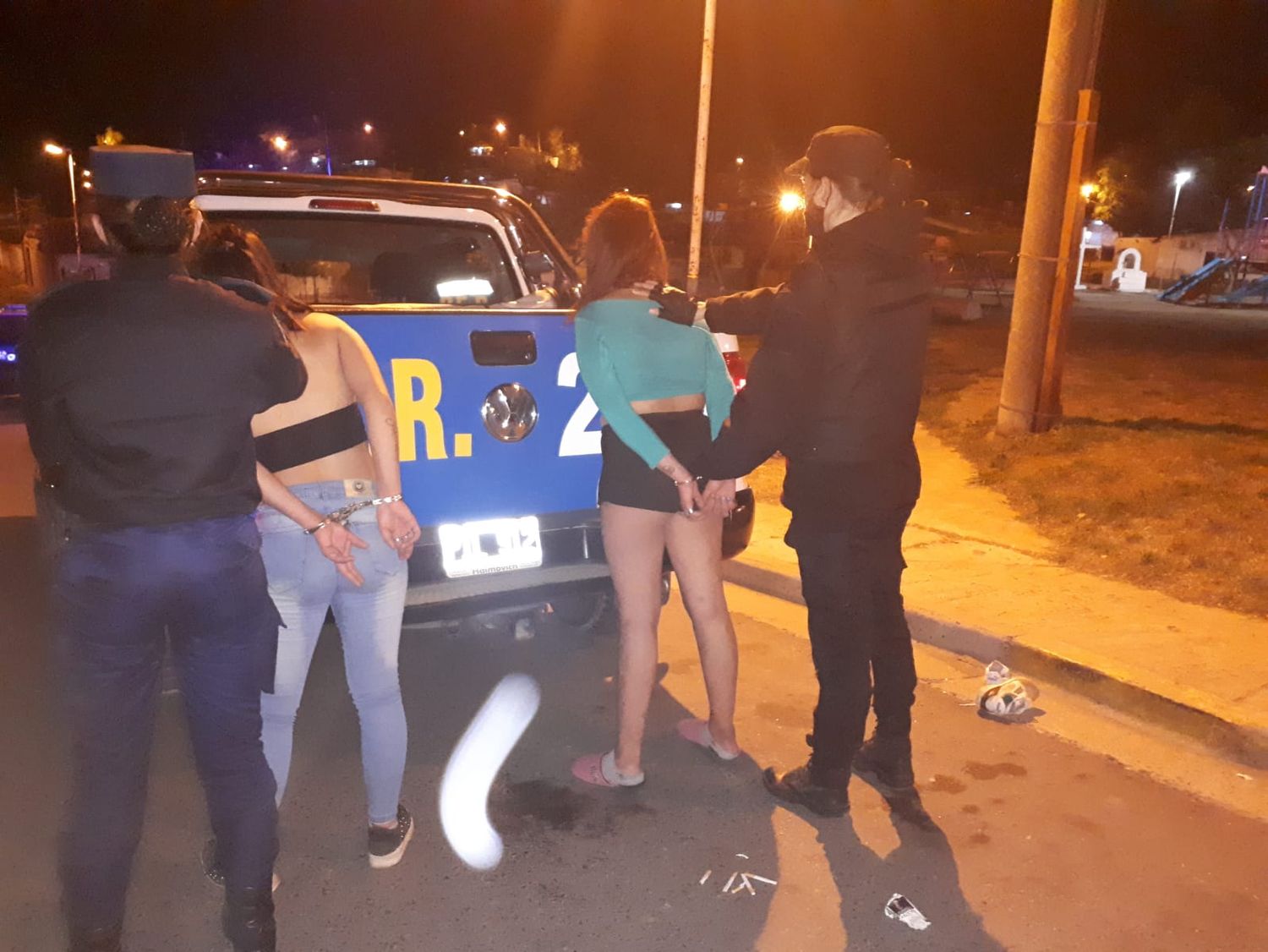 Fueron detenidas por efectuarle un puntazo en la espalda a otra joven