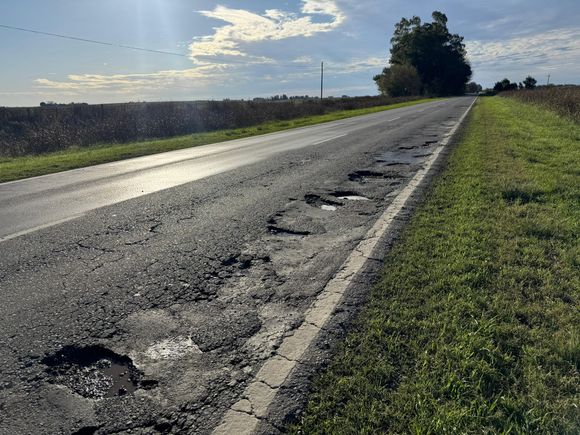 "Conducí con extrema precaución": el municipio de General Viamonte advierte por el "muy mal estado de la Ruta 65"