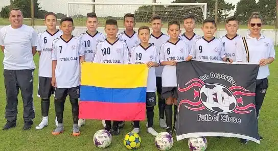 Educar con la pelota a 7.000 kilómetros del hogar
