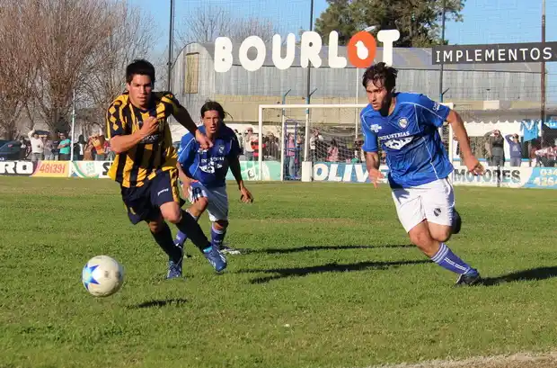 Por el mal tiempo, se suspendieron los partidos del torneo local