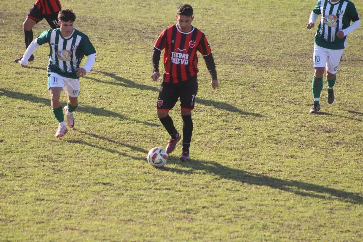 Gualeguay Central venció 
1 a 0 a Bancario y se prende en la lucha por la clasificación