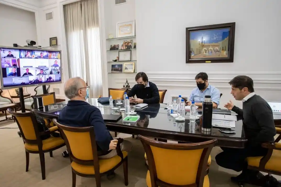 Cómo sigue la cuarentena en AMBA: Kicillof se reunió con intendentes del conurbano y el Comité de Expertos
