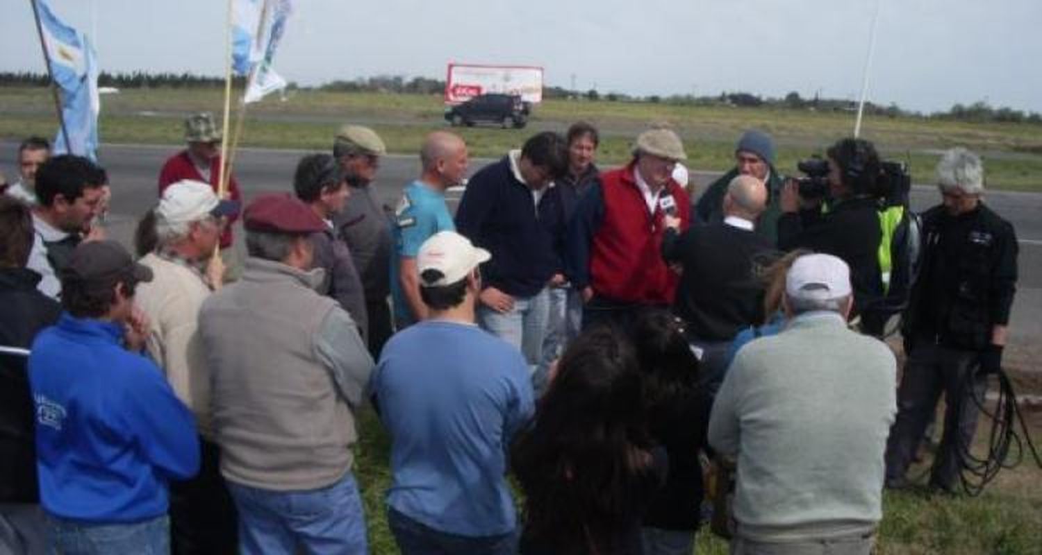 Campo: “Son todos unos mamarrachos”
