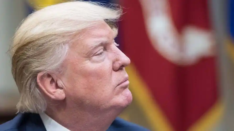 Trump entierra el deshielo con Cuba: “No apoyaremos al monopolio militar que oprime al pueblo”