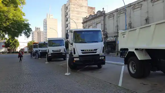Viotti anunció nuevas adquisiciones para modernizar la flota municipal
