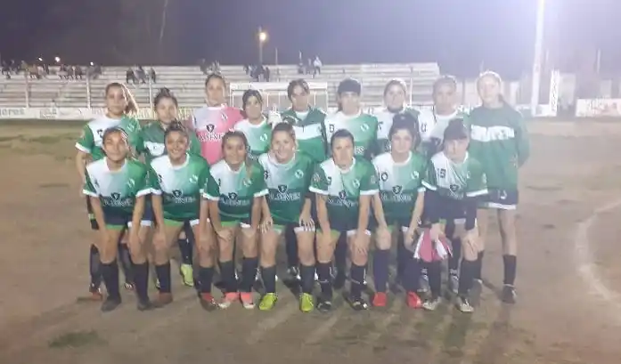 FOTO LIGA TANDILENSE DE FÚTBOL San José, anoche en Las Flores.