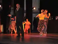 Con más de 30 cantantes este  domingo se realizara el gran  cierre de Tango por los bares