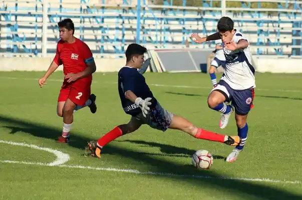 En los penales, Gualeguaychú clasificó a la siguiente instancia