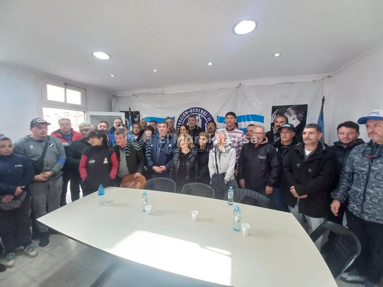 Además afirmaron lamentar "que aquellos que se nombran radicales, hoy avalen el veto".