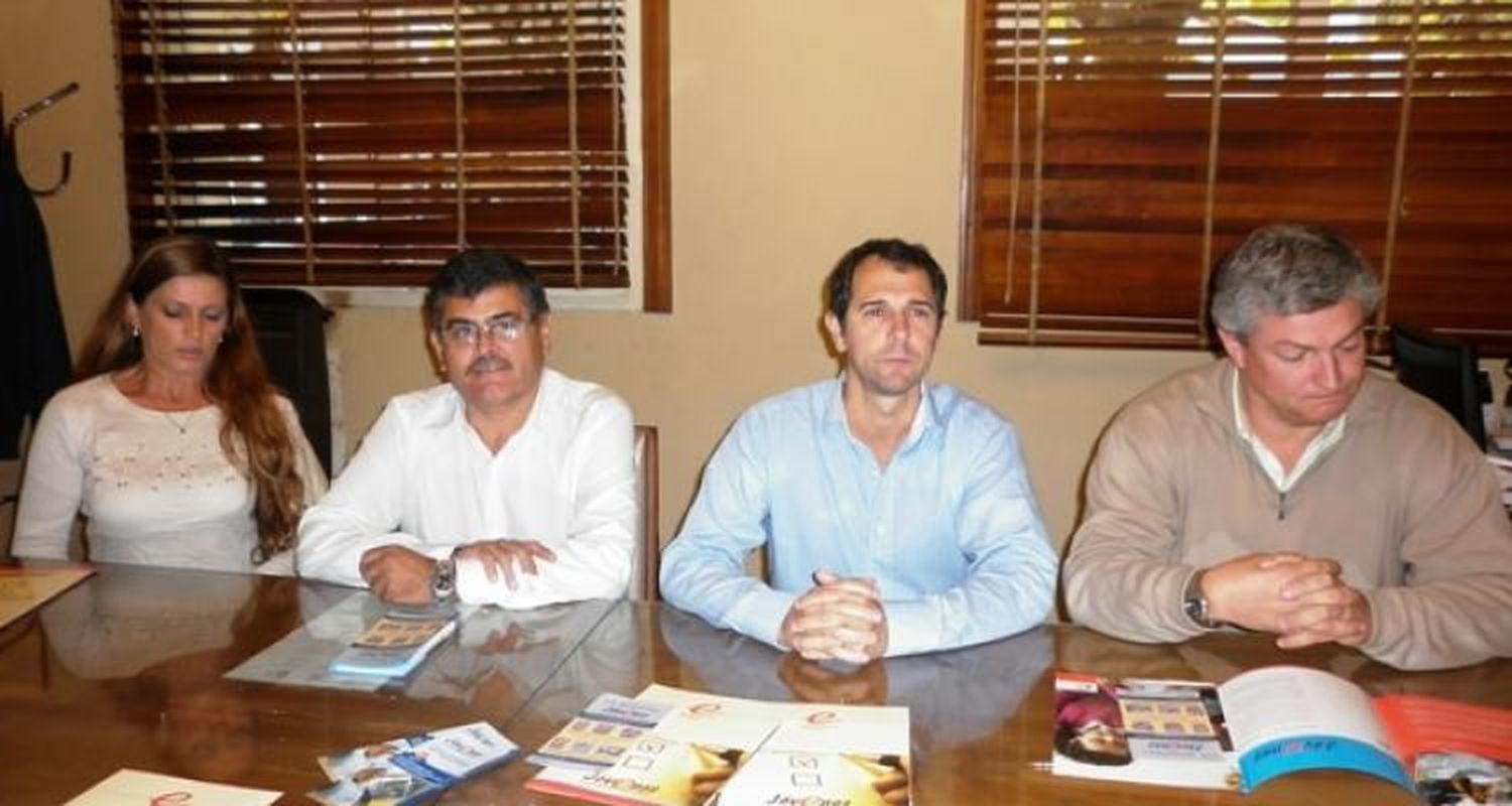 Presentaron el Programa “Jóvenes con más y mejor trabajo”