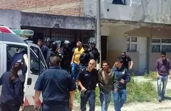 Mantuvo rehén a su ex pareja, amenazó con matarla y lo condenaron a 3 años de cárcel