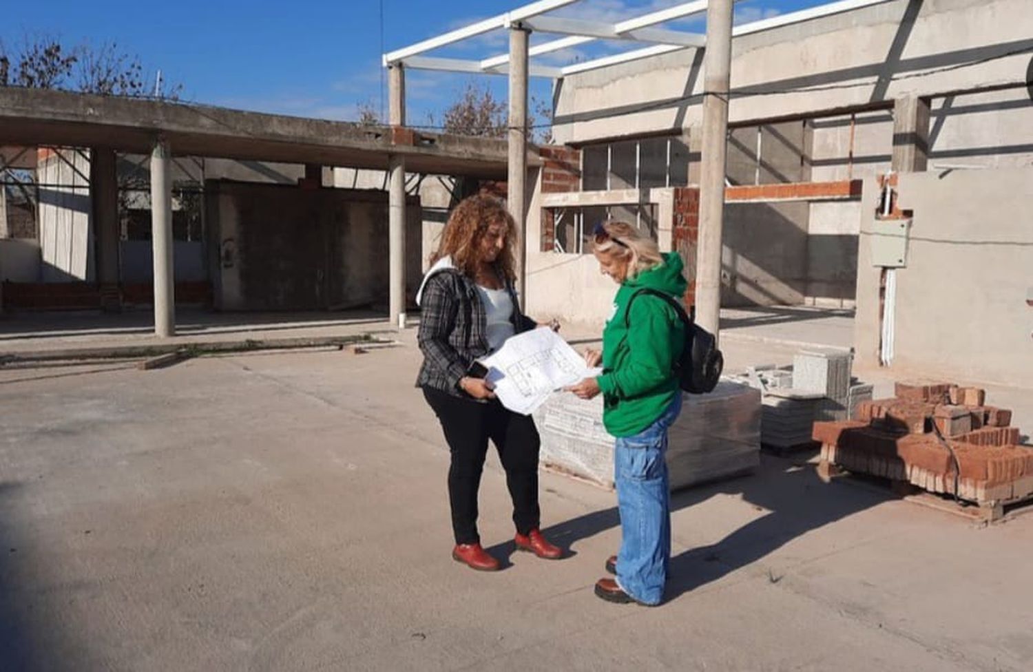 Tristeza en la comunidad educativa de la Escuela Nº 238 por la paralización de las obras