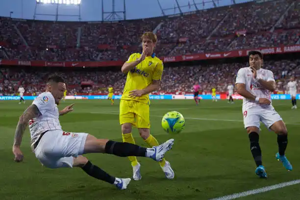 Sevilla y Cadiz, igualados