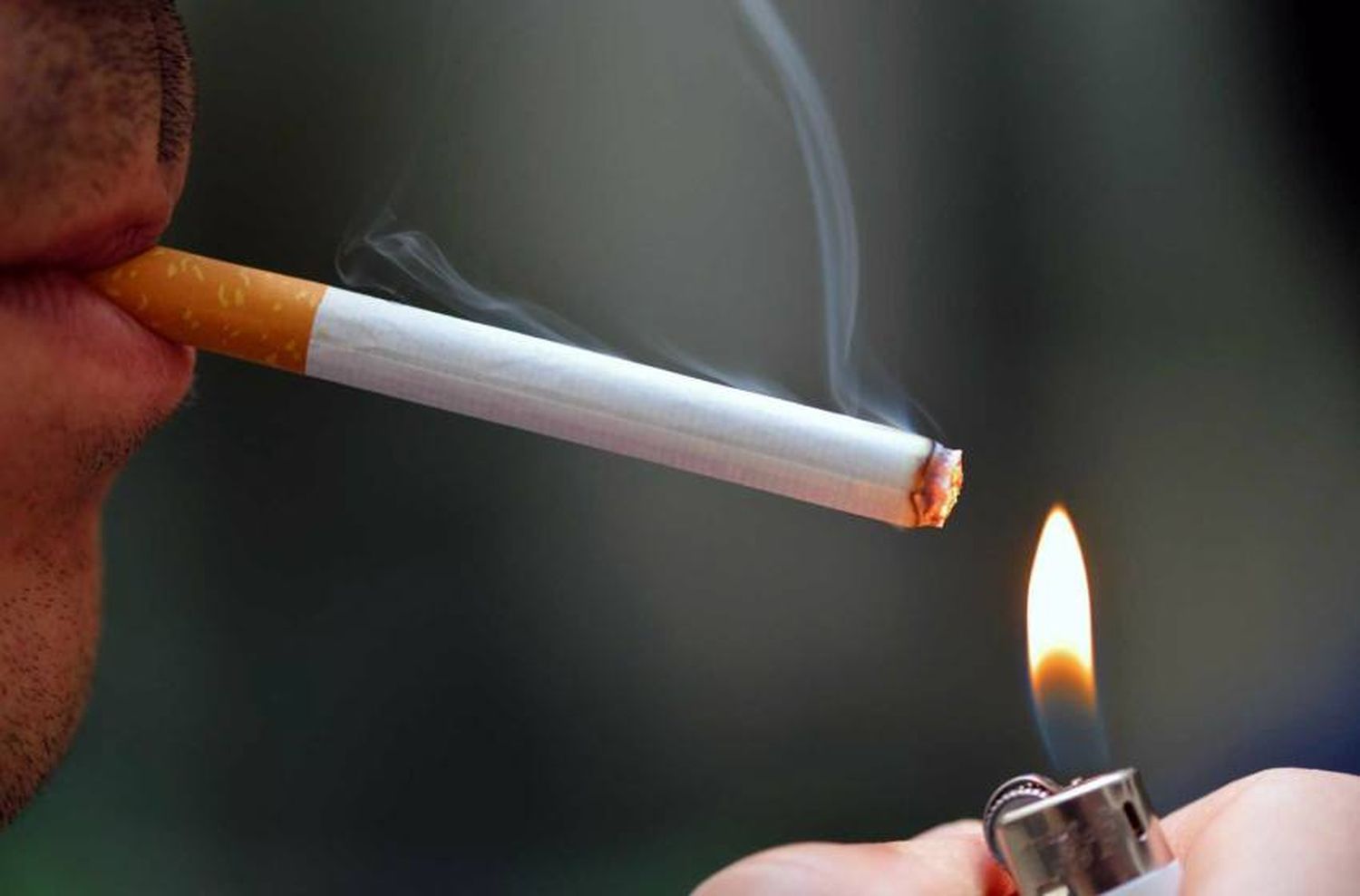 El 23,1% de la población mayor de 18 años fuma en la provincia y lanzan actividades de prevención