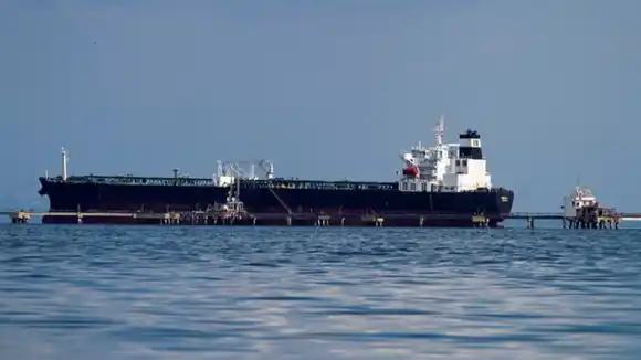 REUTERS: se reanudan salidas de petróleo venezolano