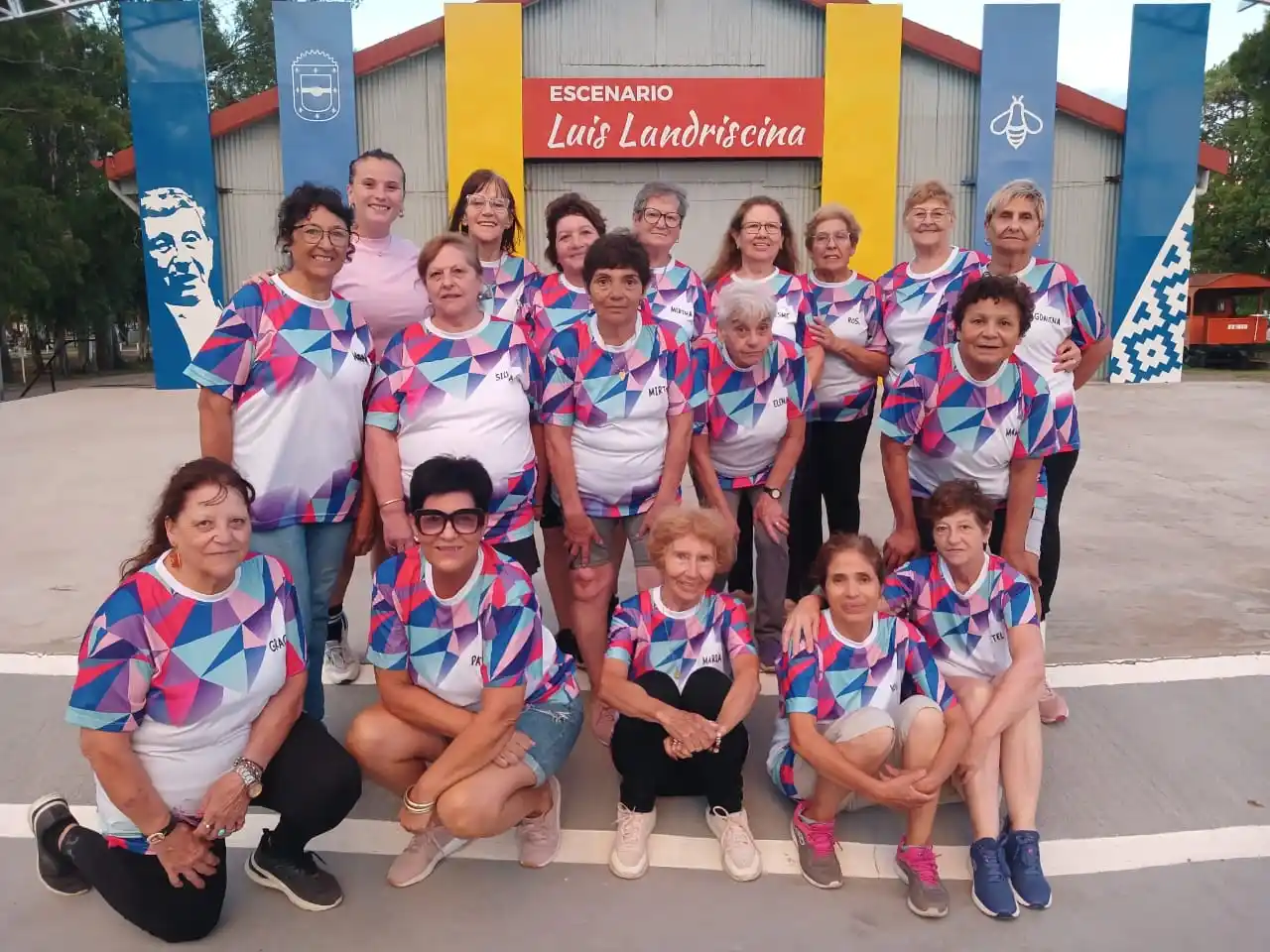 Las alumnas del taller se preparan todo el año para participar de diferentes eventos.