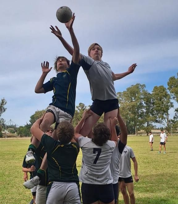 Rugby M16: valiosa actitud del TARHC ante Sportiva de Bahía Blanca