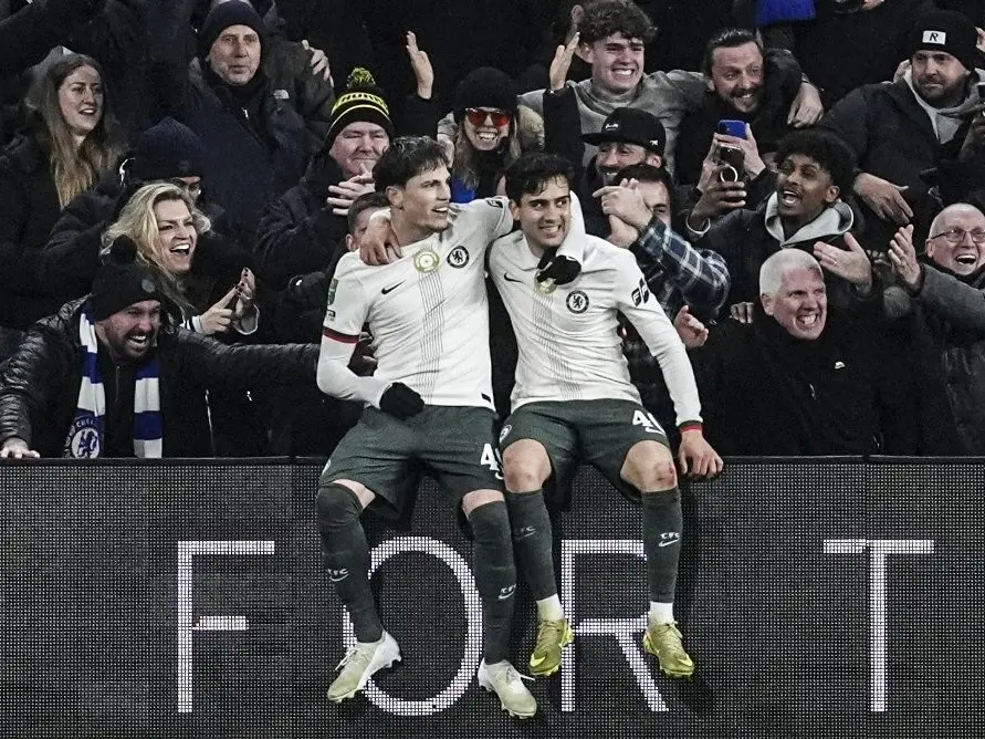 Asistencia de Buonanotte y doblete de Garnacho en la victoria de Chelsea ante Cardiff