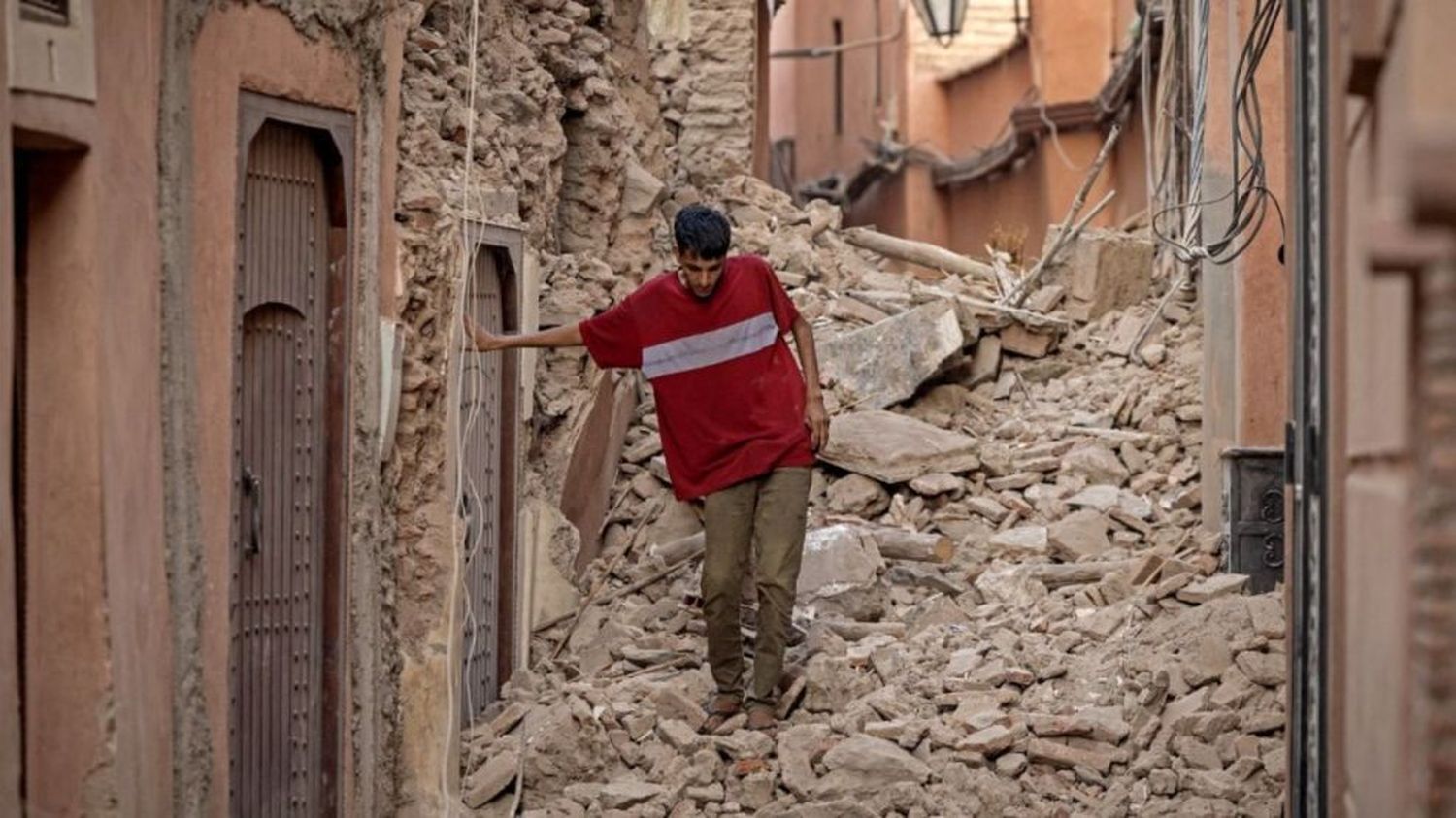 Tras el devastador terremoto en Marruecos,  la cifra de muertos ascendió a 2.122