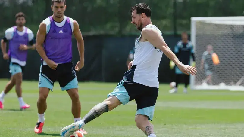 La Argentina no cambia: práctica final en Kansas y luego viaje a Dallas para enfrentar a Jordania