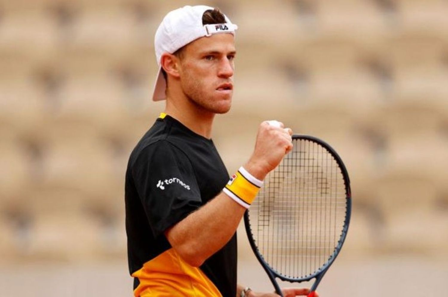 Diego Schwartzman va por los cuartos de final en Roland Garros