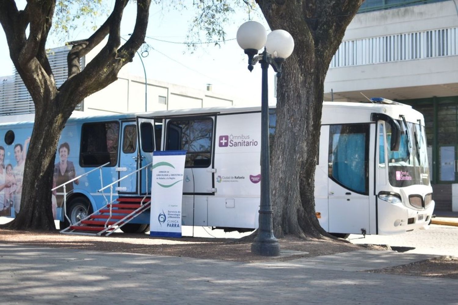 El Ómnibus Sanitario continúa recorriendo la ciudad