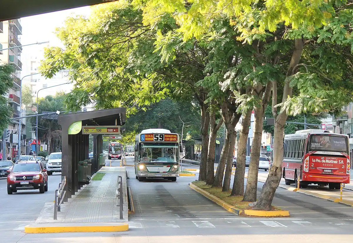Paro de colectivos del miércoles 19: Cuáles son las líneas que no prestarán servicio entre las 13.00 y las 16.00