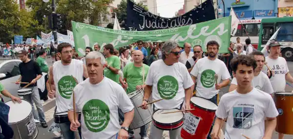 Paritarias 2015: Judiciales bonaerenses van al paro el lunes