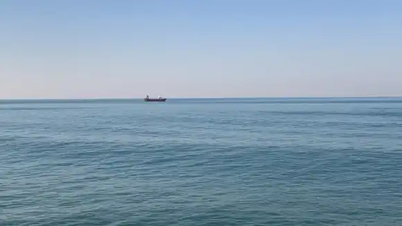 Informan que los otros dos tripulantes buscados no llevaban salvavidas y también cayeron al mar