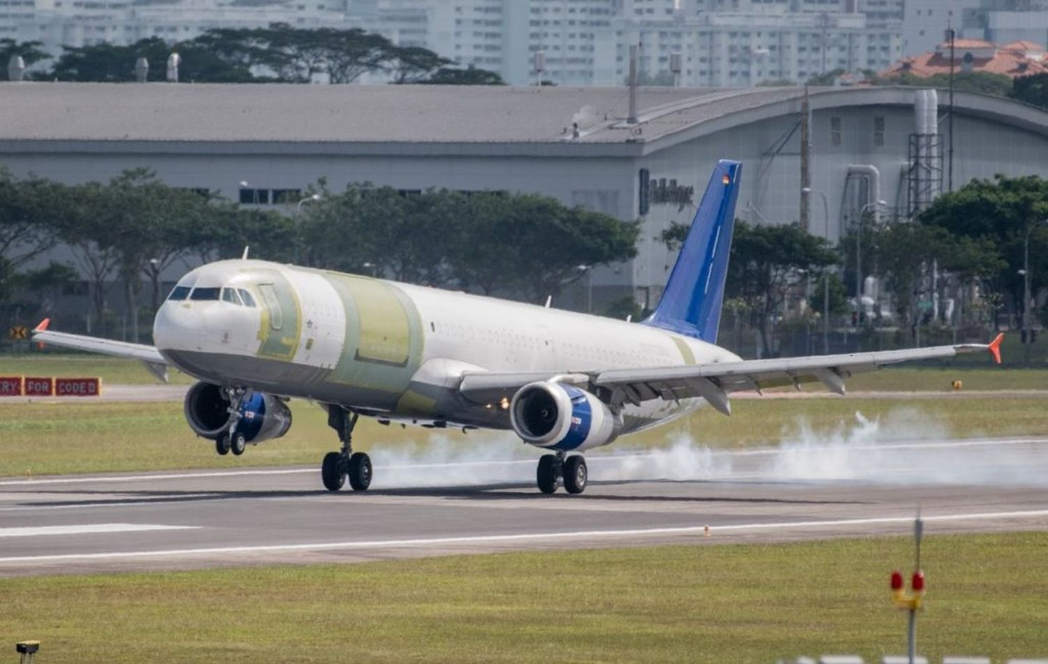 El primer Airbus A321 P2F para Global Crossing Airlines inicia su conversión