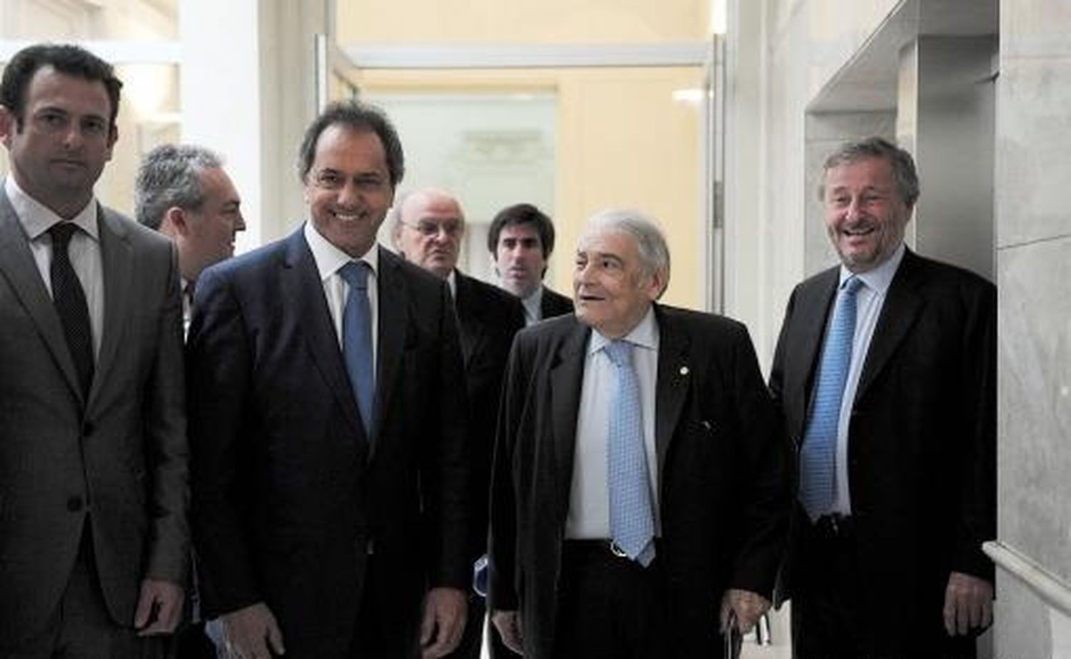 Scioli: "Vengo bancando este proyecto con posiciones claras"