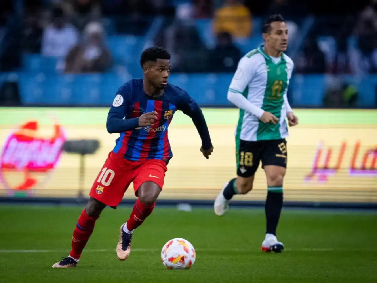 Barcelona pasó a la final de la Supercopa 