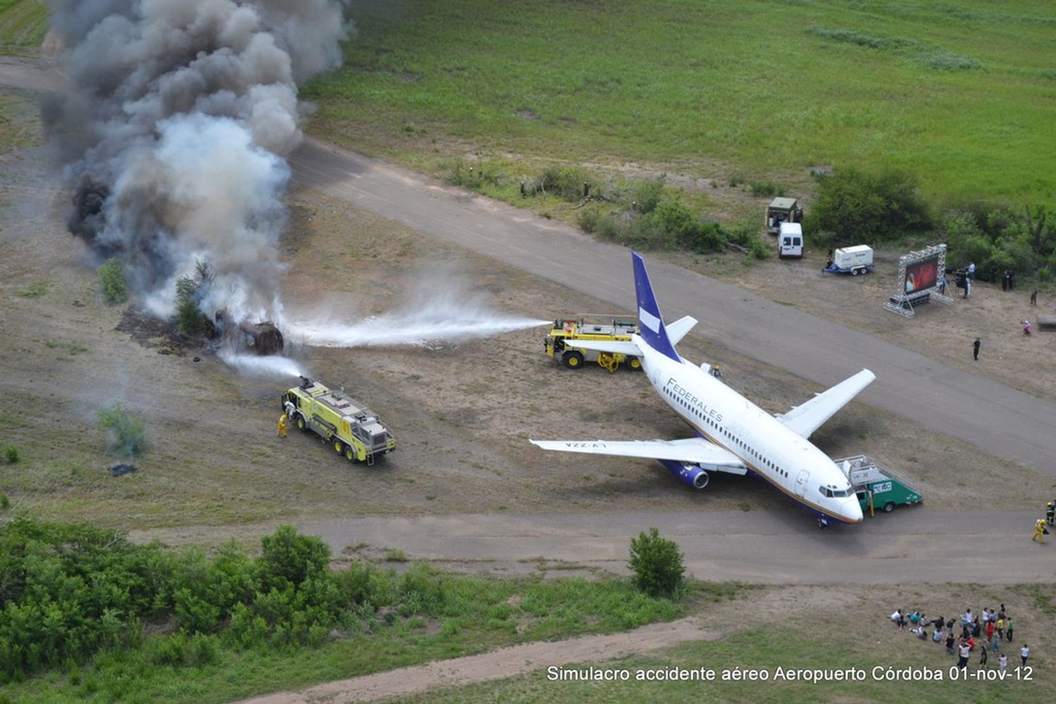 Fotos del simulacro de accidente aéreo en el aeropuerto de Córdoba