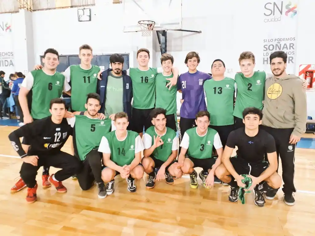 Once Unidos se subió al podio en San Nicolás