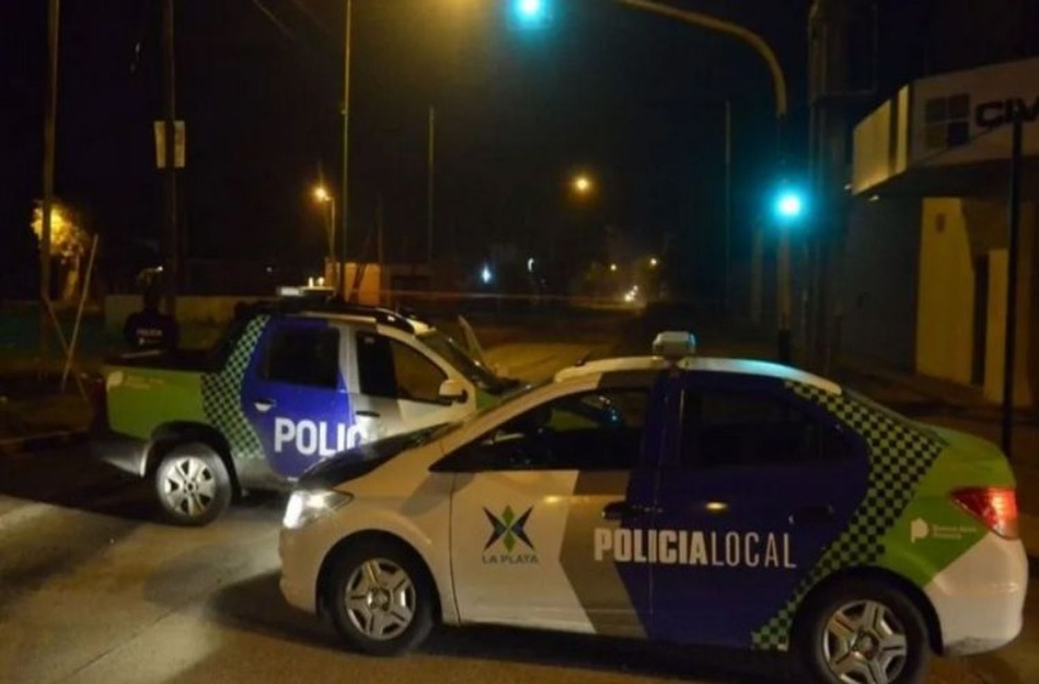 Descuartizaron a una nena y decapitaron a un hombre en su casa