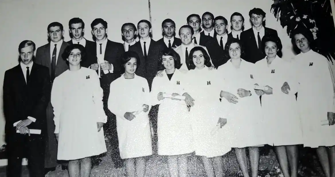 ==Promoción 1966- Esc. de Comercio-