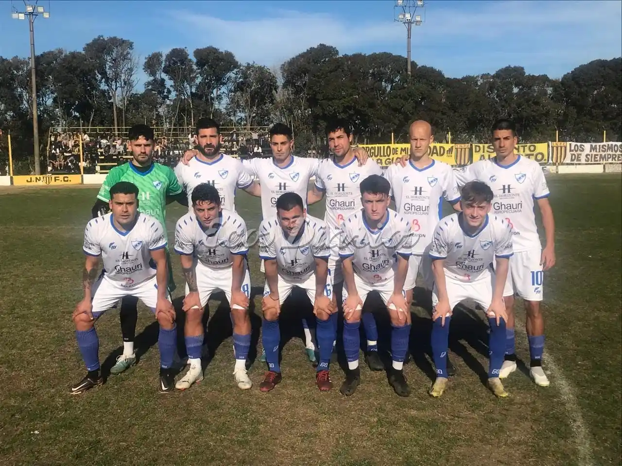 El once de Independiente San Cayetano que venció en Lobería