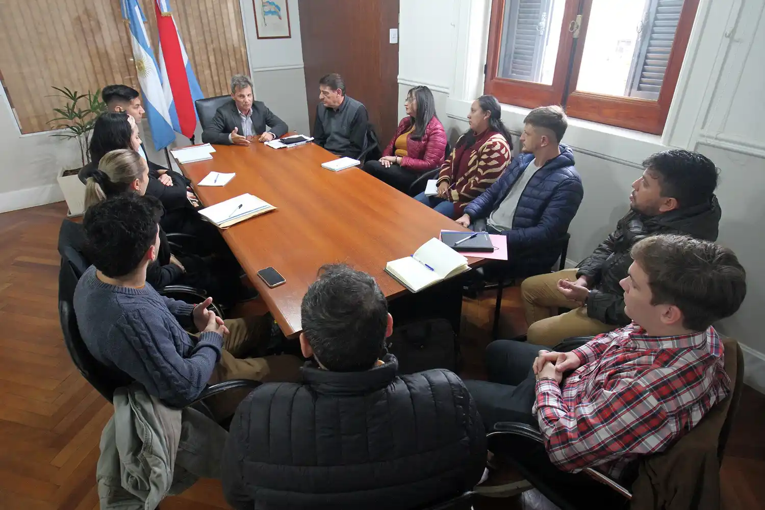 La provincia y estudiantes analizaron propuestas para el transporte de pasajeros