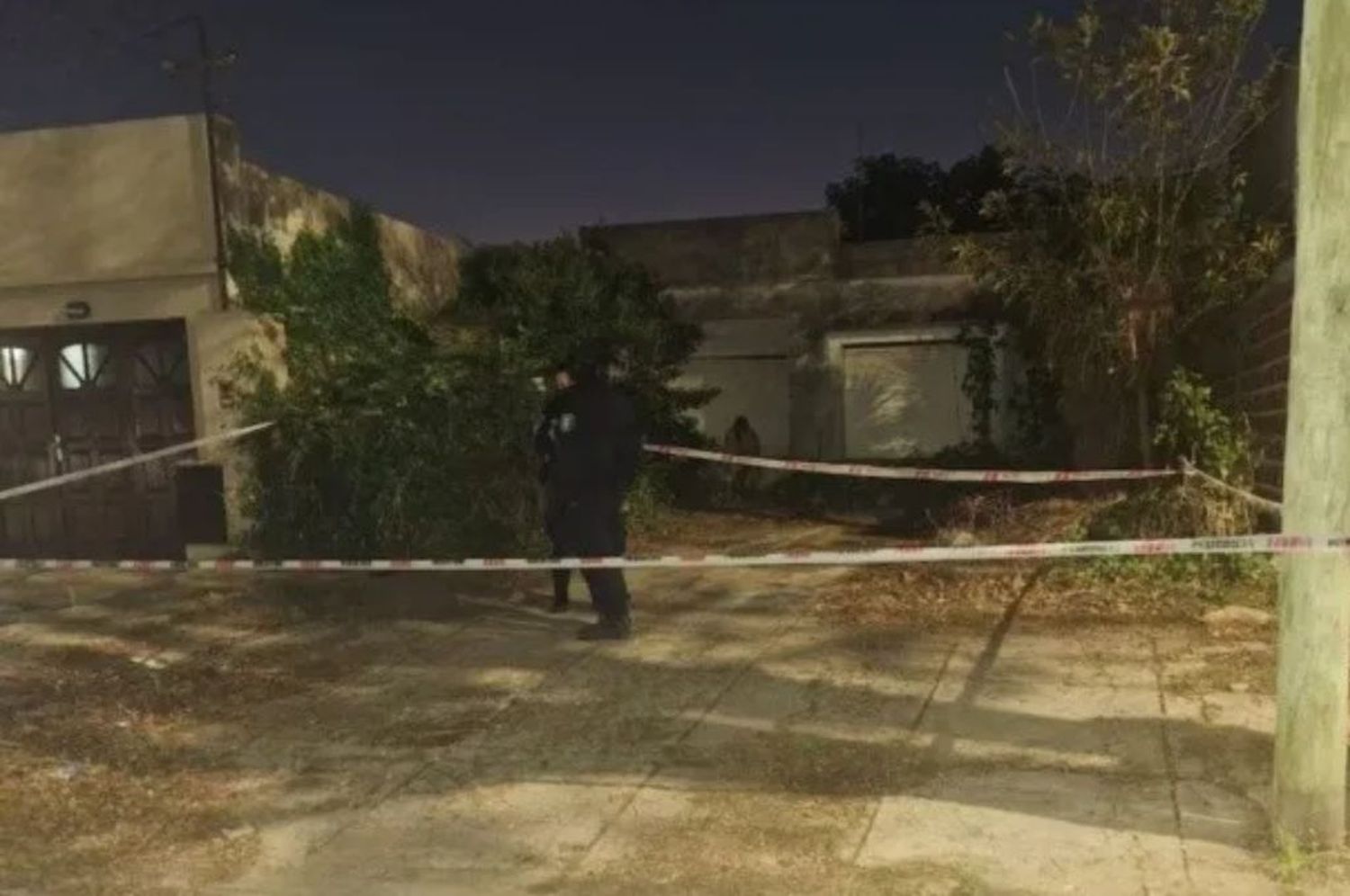 La Plata: un hombre convivió tres años con el cadáver de su madre en la cama