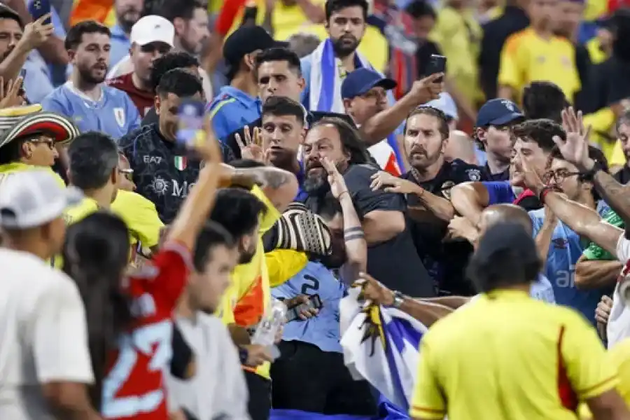 Conmebol repudió los hechos de violencia en Uruguay - Colombia