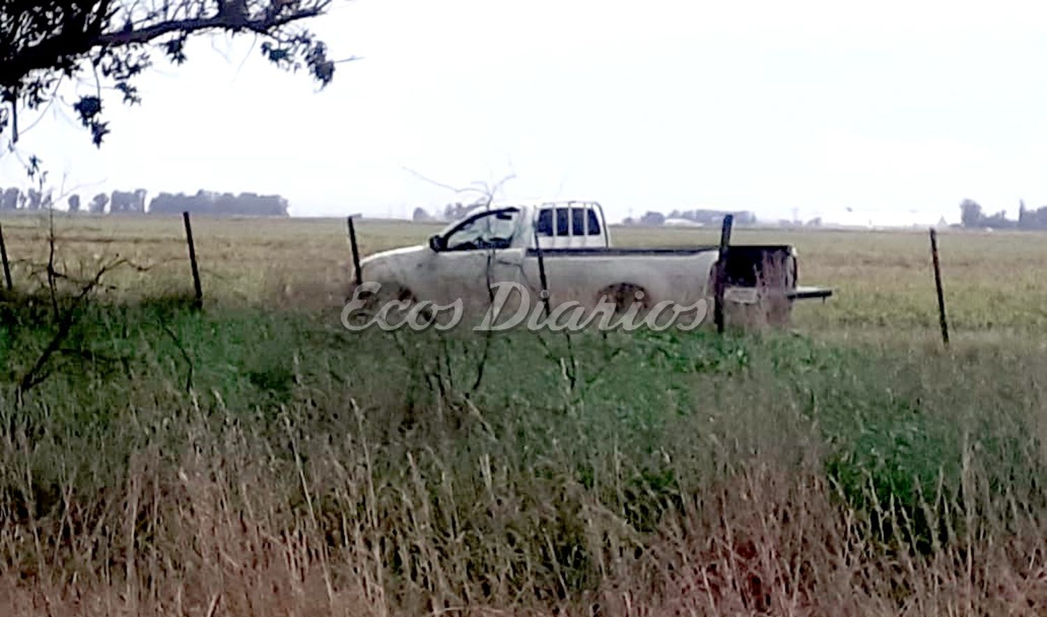 En un camino rural, fue hallada la camioneta sustraída en Lobería