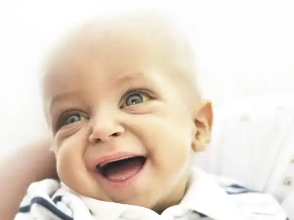 Ulises tiene 13 meses y espera un triple trasplante