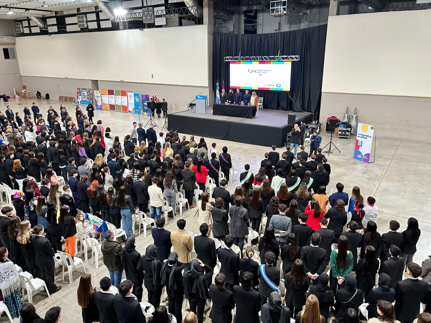 Arrancó el encuentro donde los estudiantes replican el sistema de debate de las Naciones Unidas