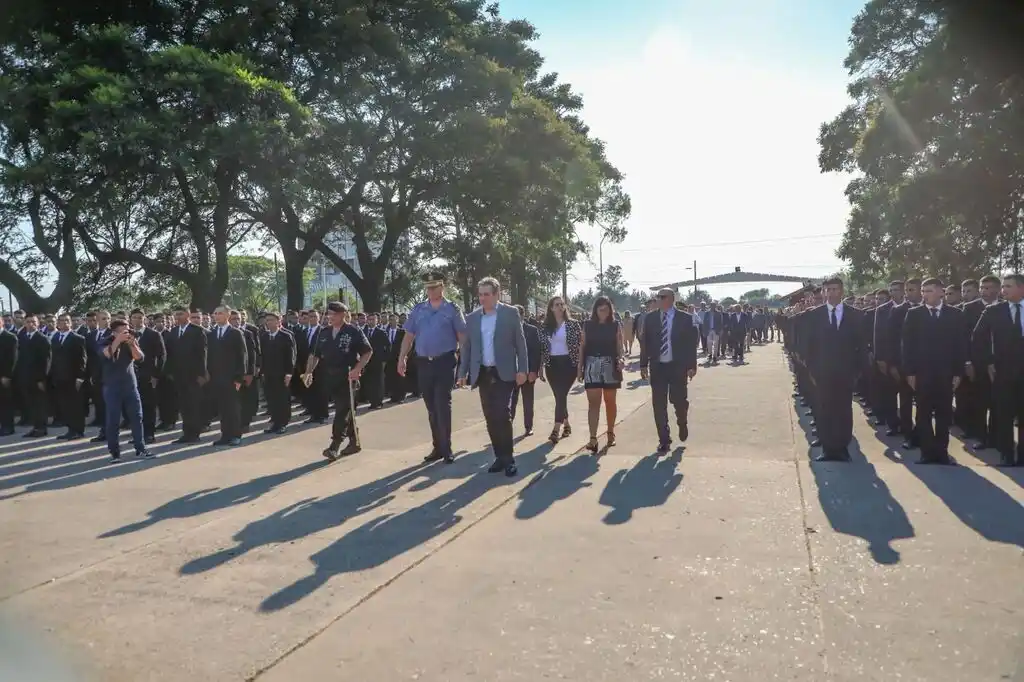 Cococcioni dejó inaugurado el ciclo lectivo de la Escuela de Policía, en Recreo